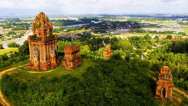 thap_banh_it_binh_dinh