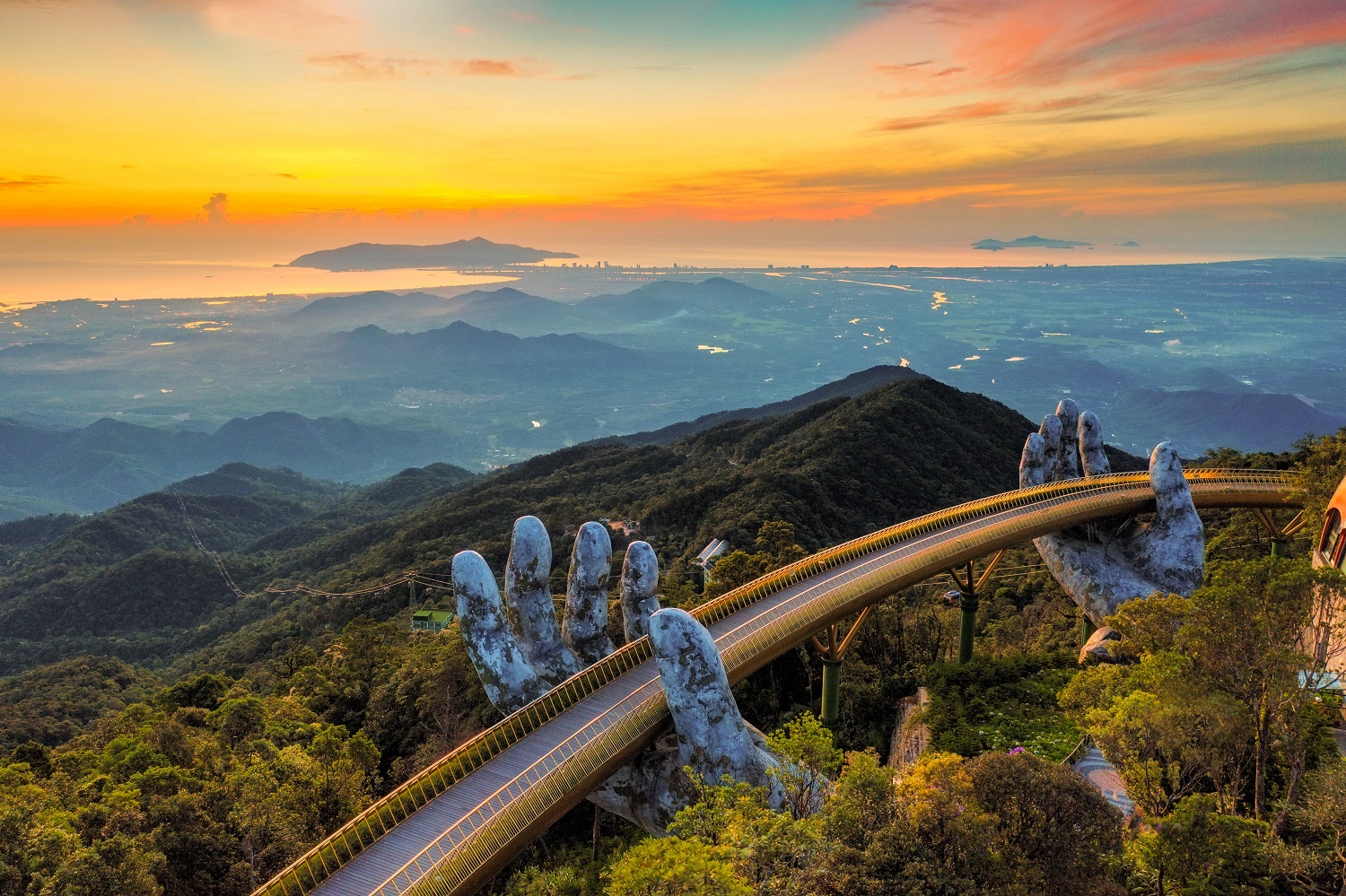 Cầu Vàng Đà Nẵng